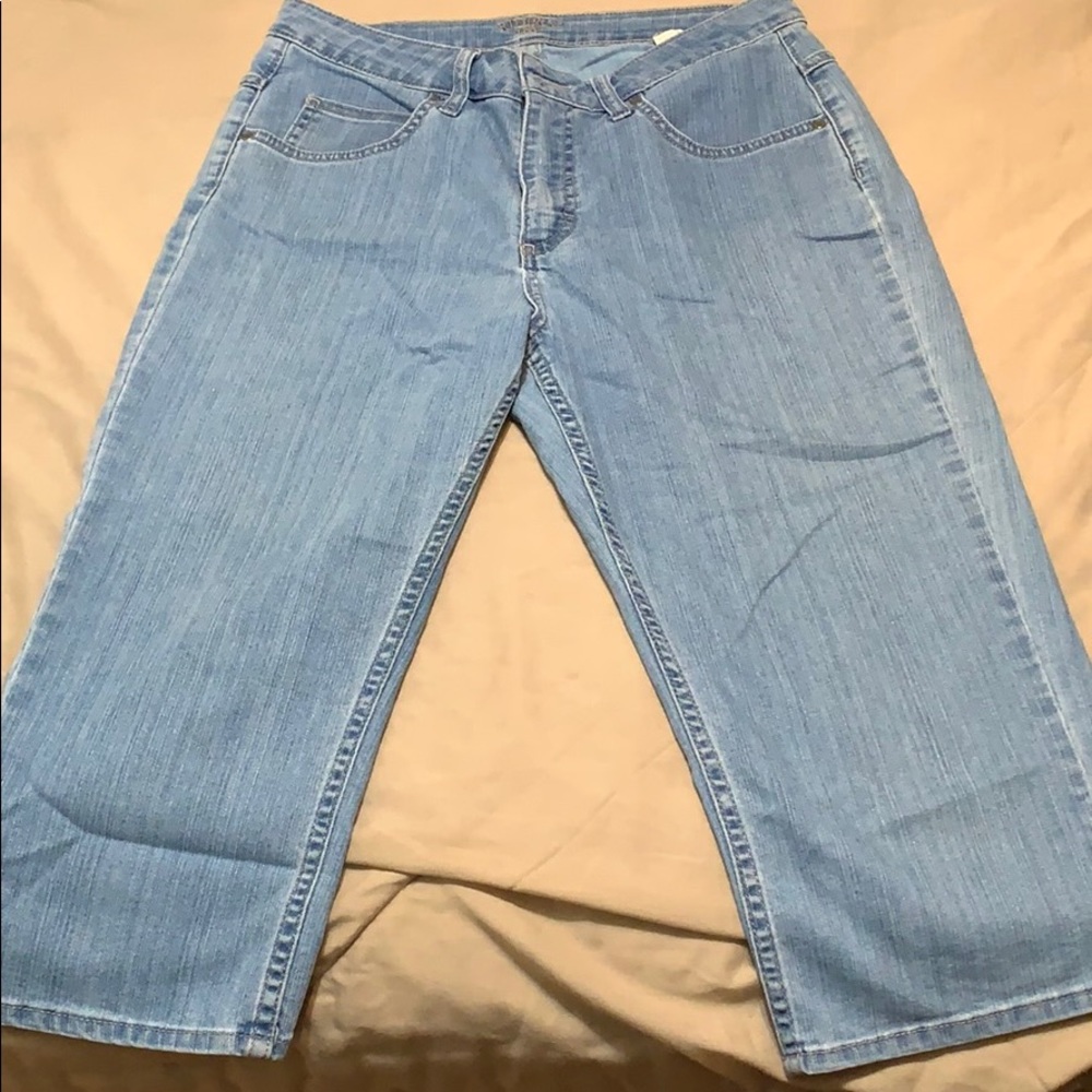 3 for $10!  Riders Capris, size 10